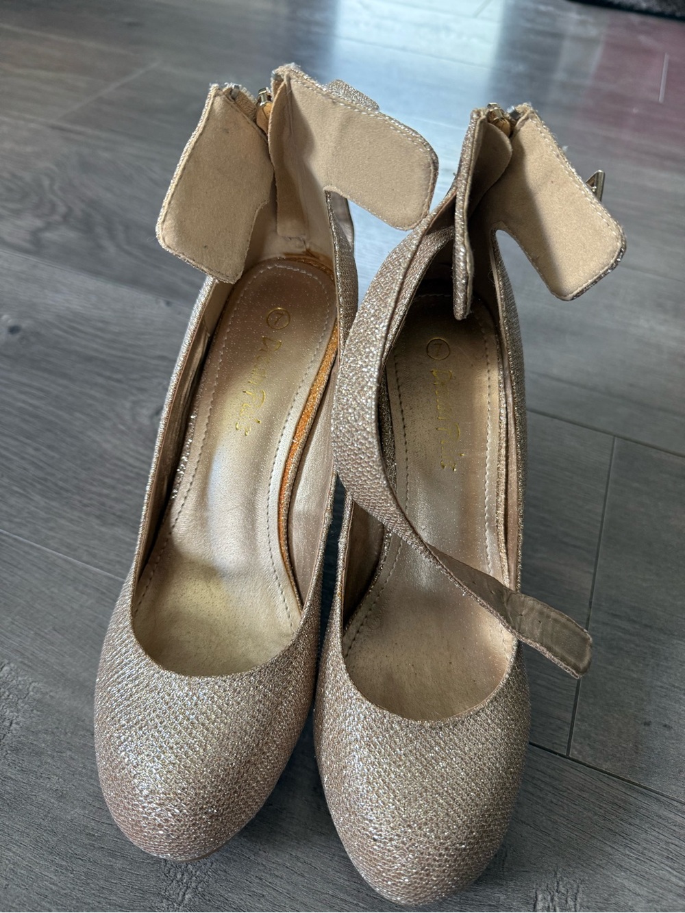 Women’s Sparkle Ankle-Strap Pumps in Champagne